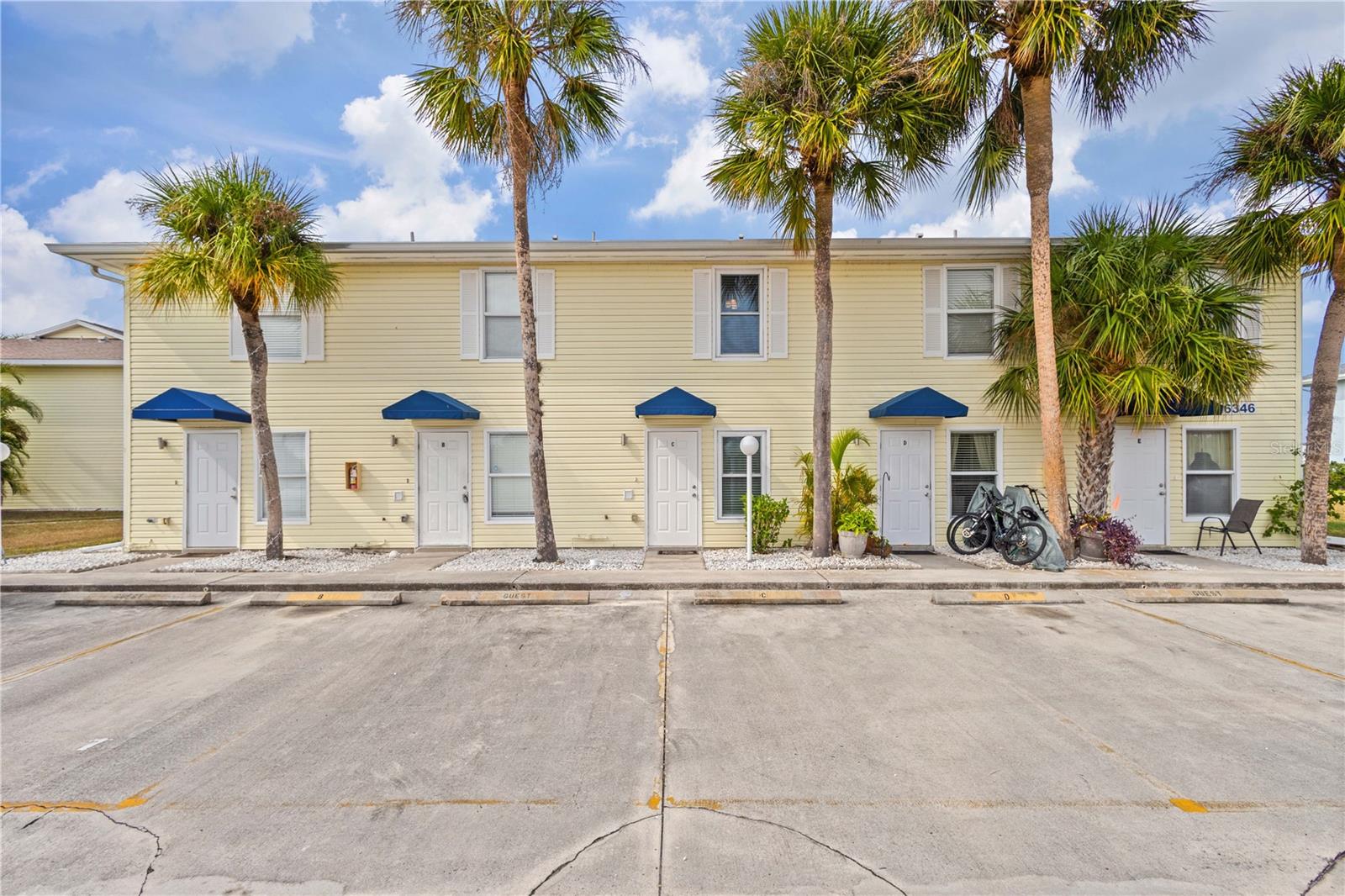 Image 22 of 29 For 26346 Rampart Boulevard 904