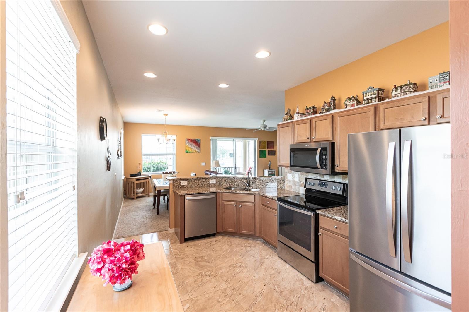 Image 11 of 47 For 24667 Rio Villa Lakes Circle