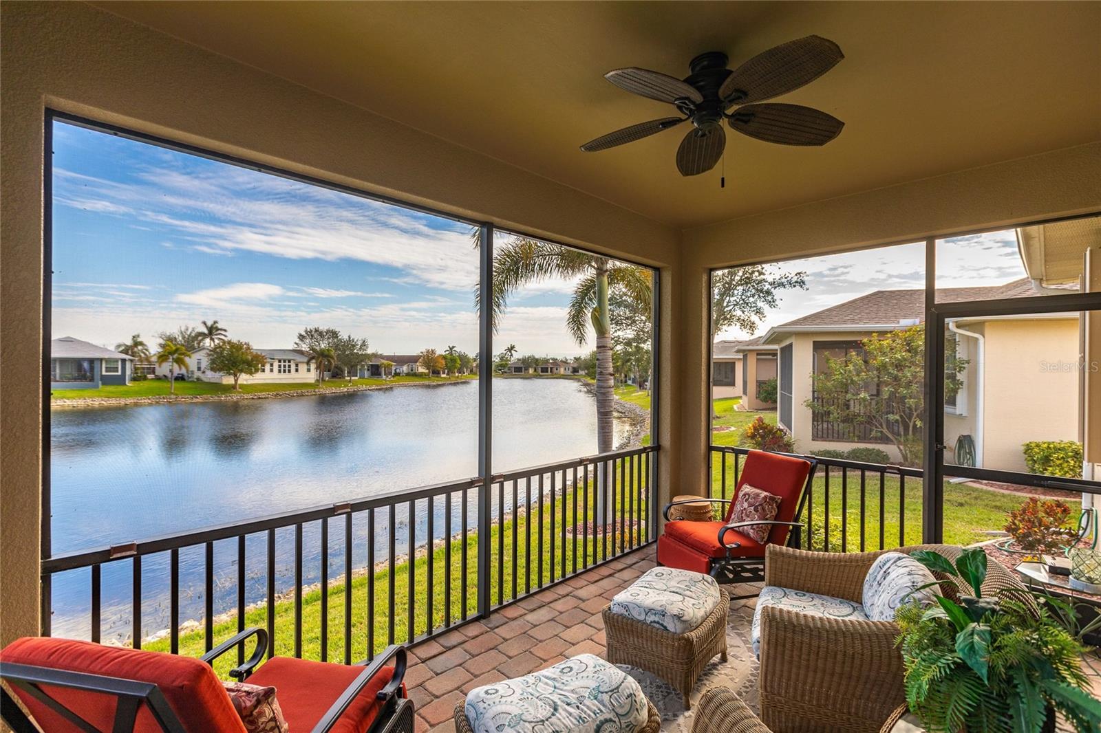 Image 27 of 47 For 24667 Rio Villa Lakes Circle