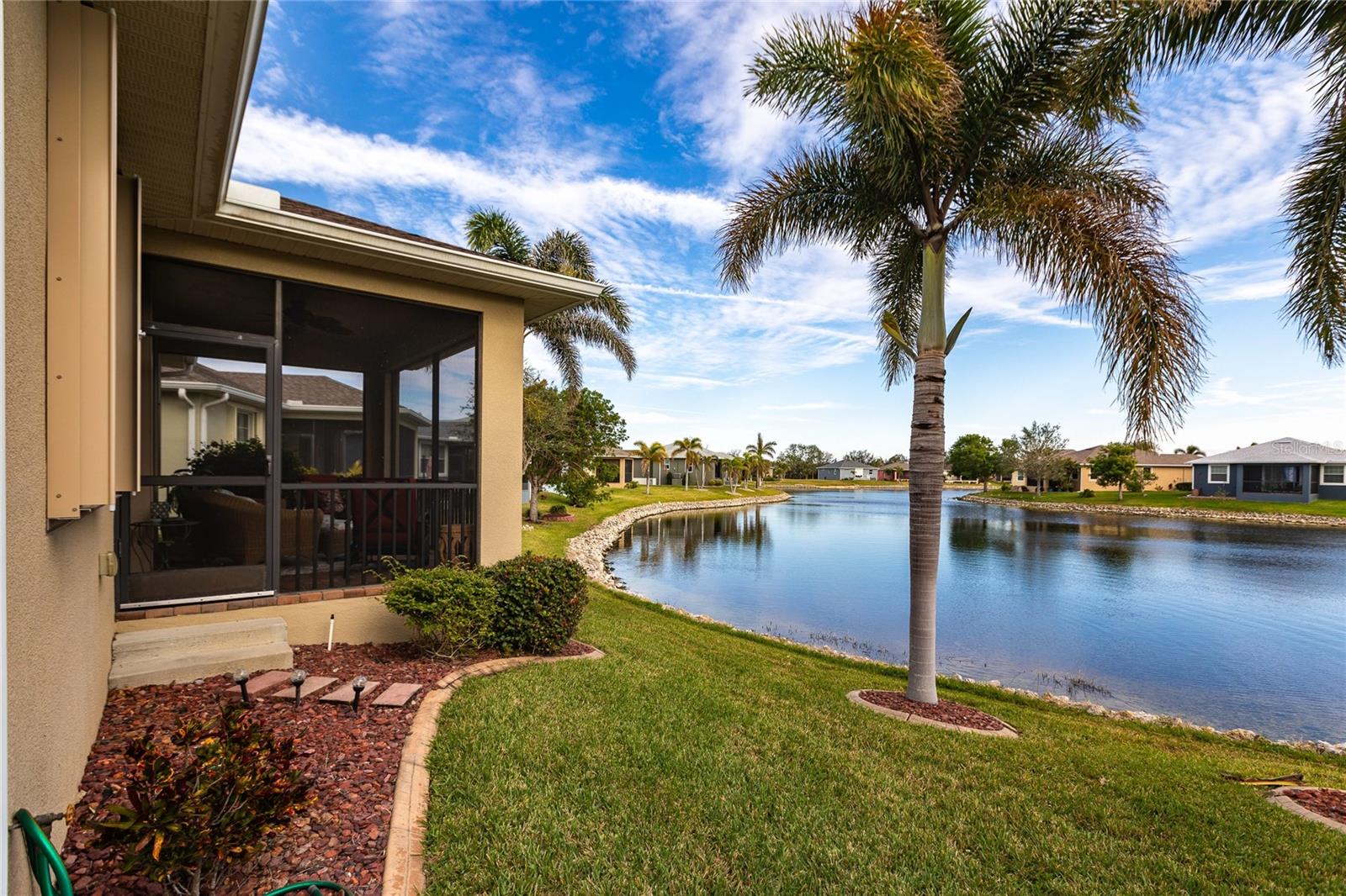 Image 33 of 47 For 24667 Rio Villa Lakes Circle