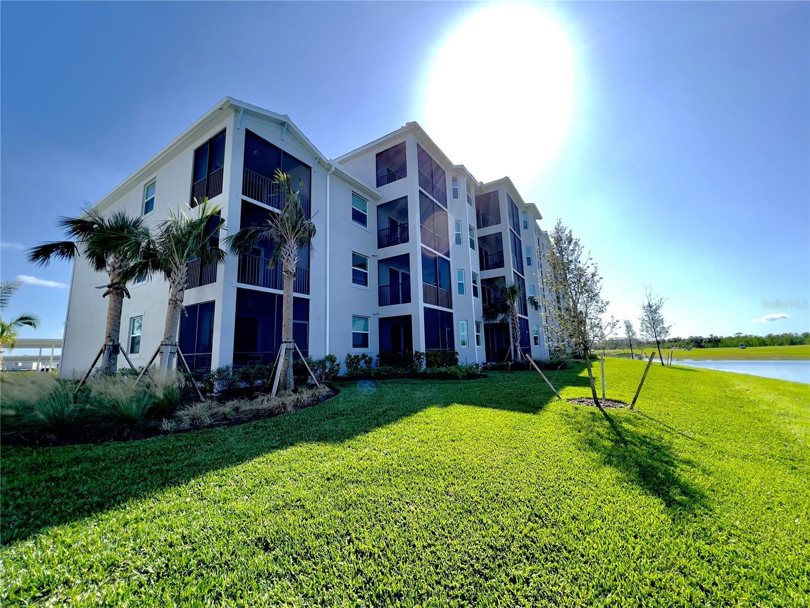 Image 23 of 47 For 14051 Heritage Landing Boulevard 537