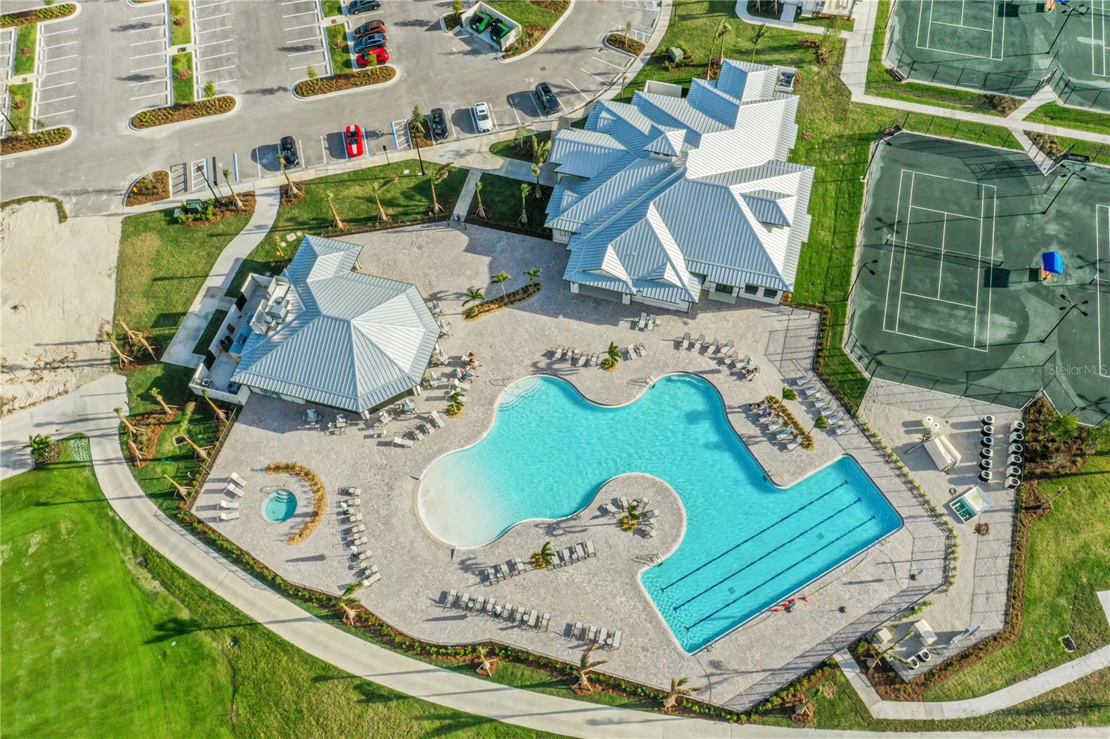 Image 38 of 47 For 14051 Heritage Landing Boulevard 537