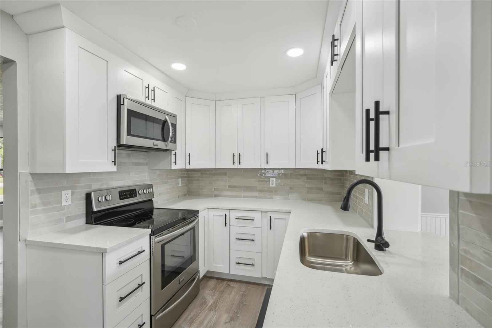 Image 13 of 28 For 1219 Ansin Street