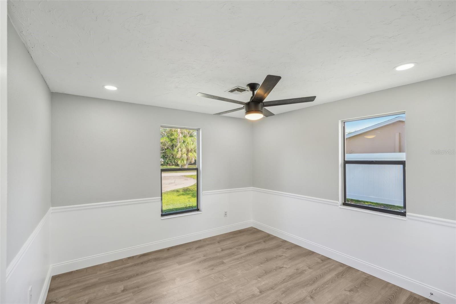 Image 16 of 28 For 1219 Ansin Street
