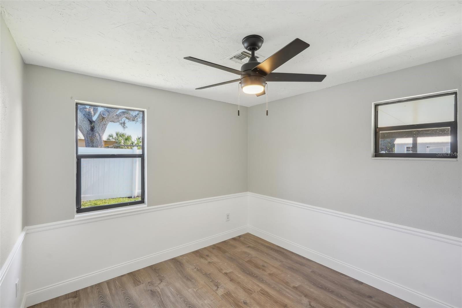 Image 18 of 28 For 1219 Ansin Street