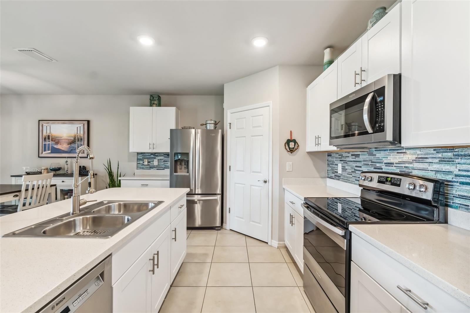 Image 15 of 66 For 3861 Cobblestone Lane