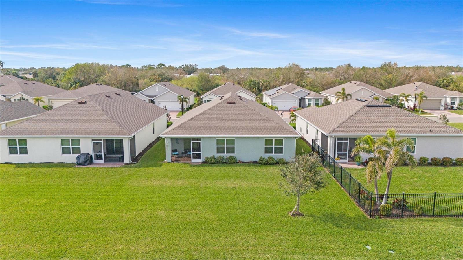 Image 32 of 66 For 3861 Cobblestone Lane