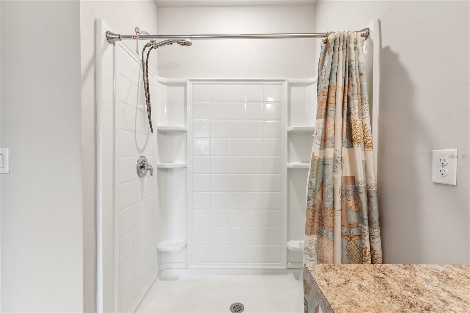 Image 40 of 66 For 3861 Cobblestone Lane