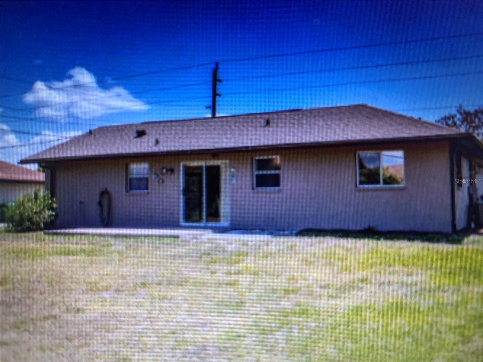 Image 21 of 25 For 18094 Ackerman Avenue