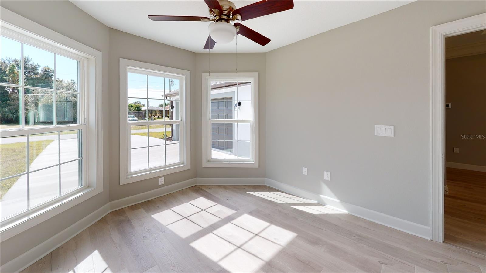 Image 10 of 15 For 4393 Antioch Street