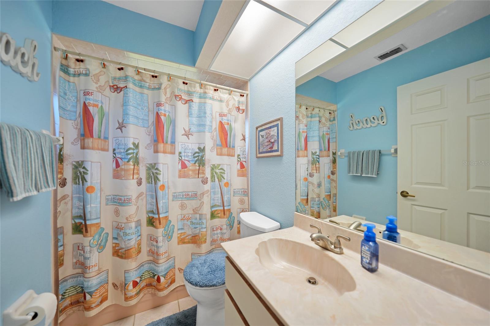Image 36 of 59 For 18395 Edgewater Drive