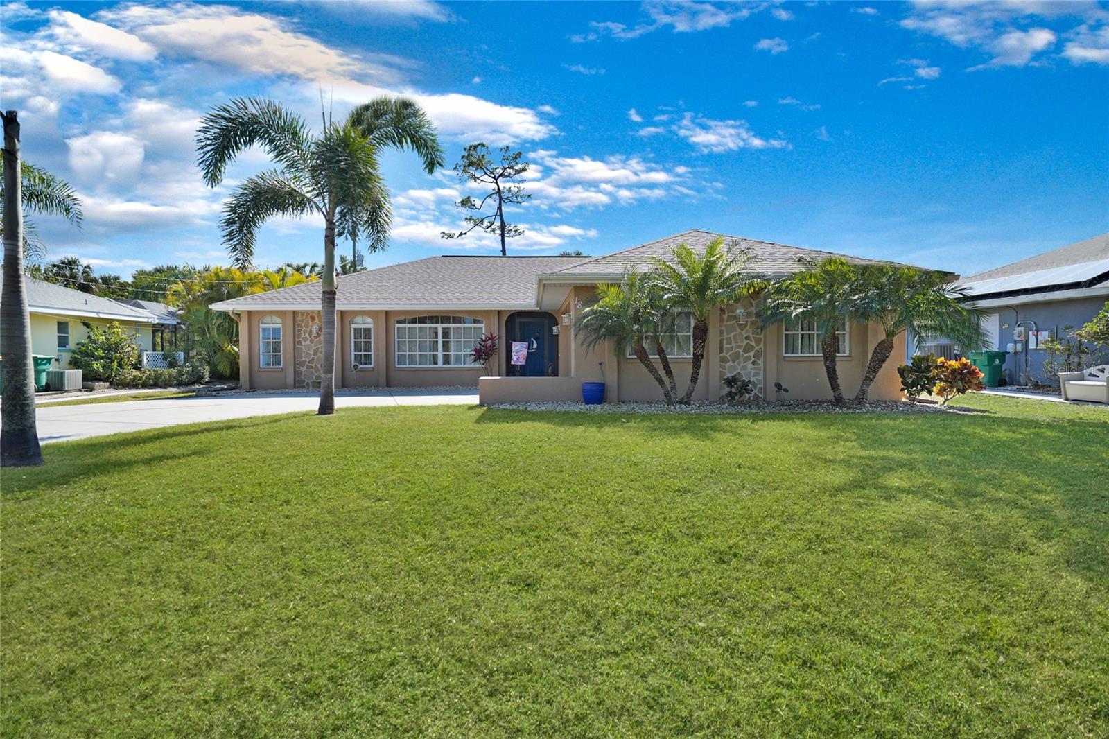 Image 45 of 59 For 18395 Edgewater Drive