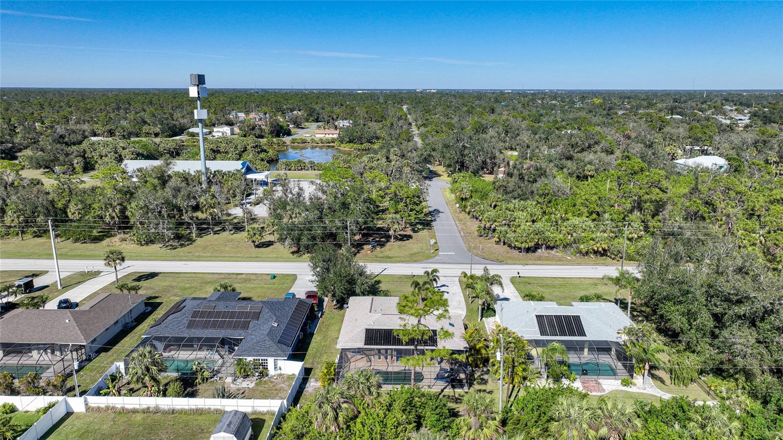 Image 47 of 59 For 18395 Edgewater Drive