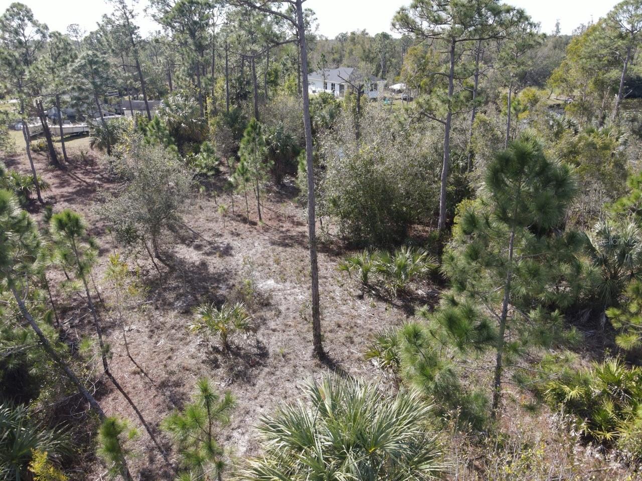 Image 4 of 8 For 13647 Carousel Drive
