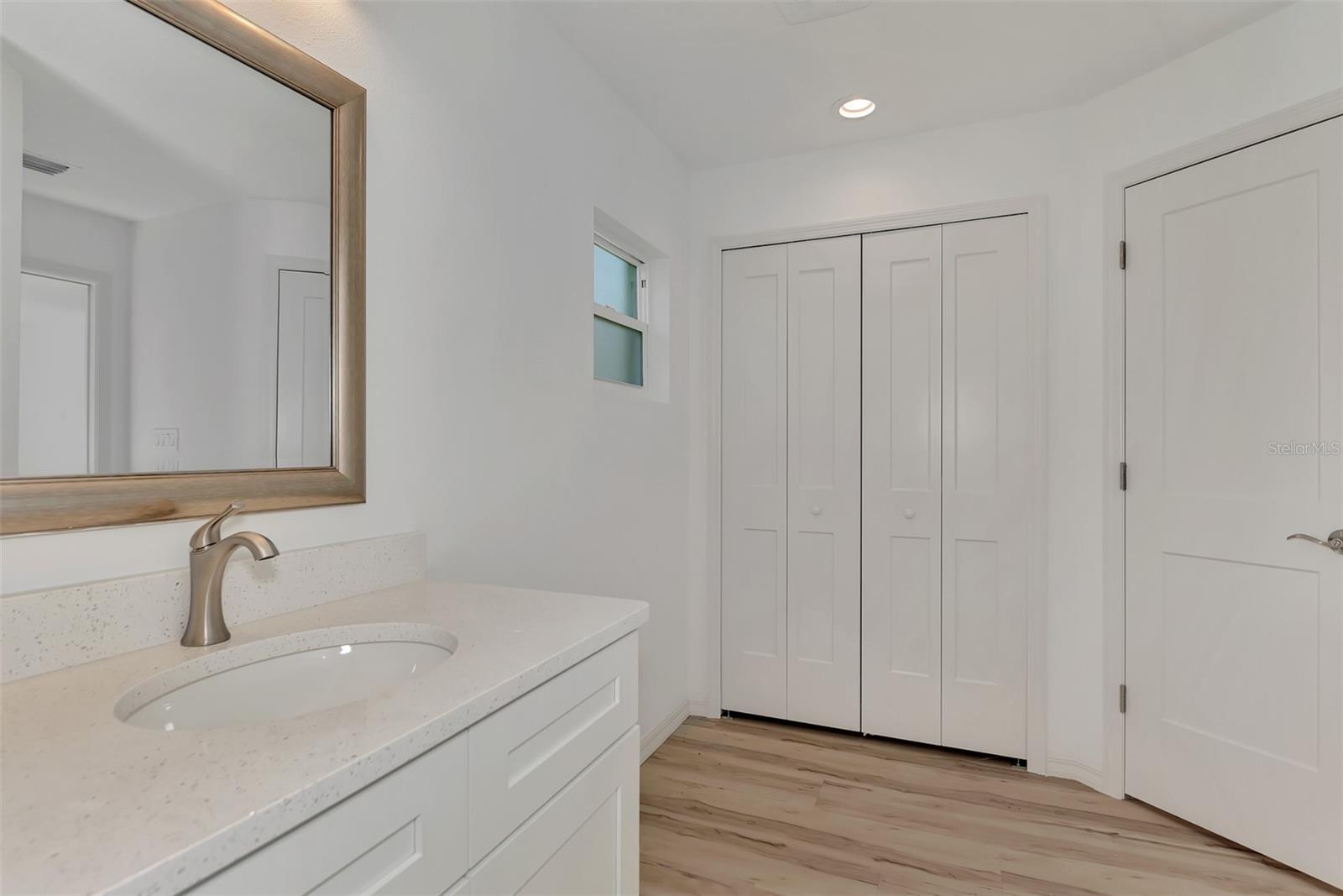 Image 16 of 42 For 1543 Gorham Street