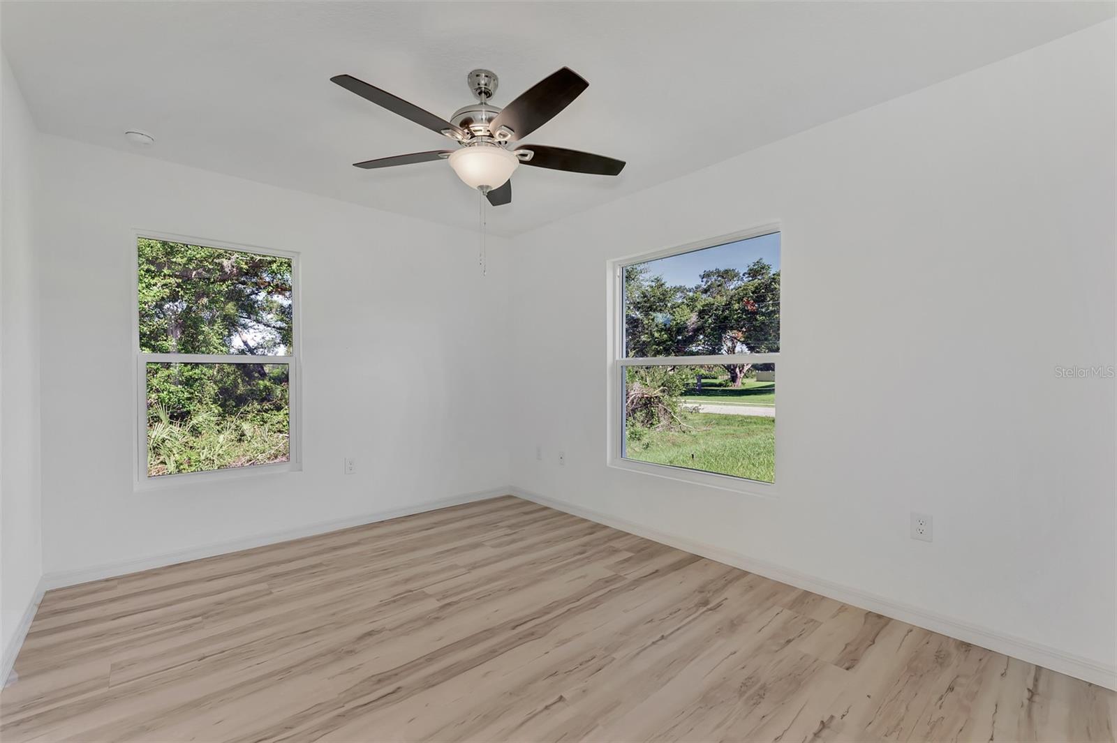 Image 11 of 42 For 1325 Goshen Road