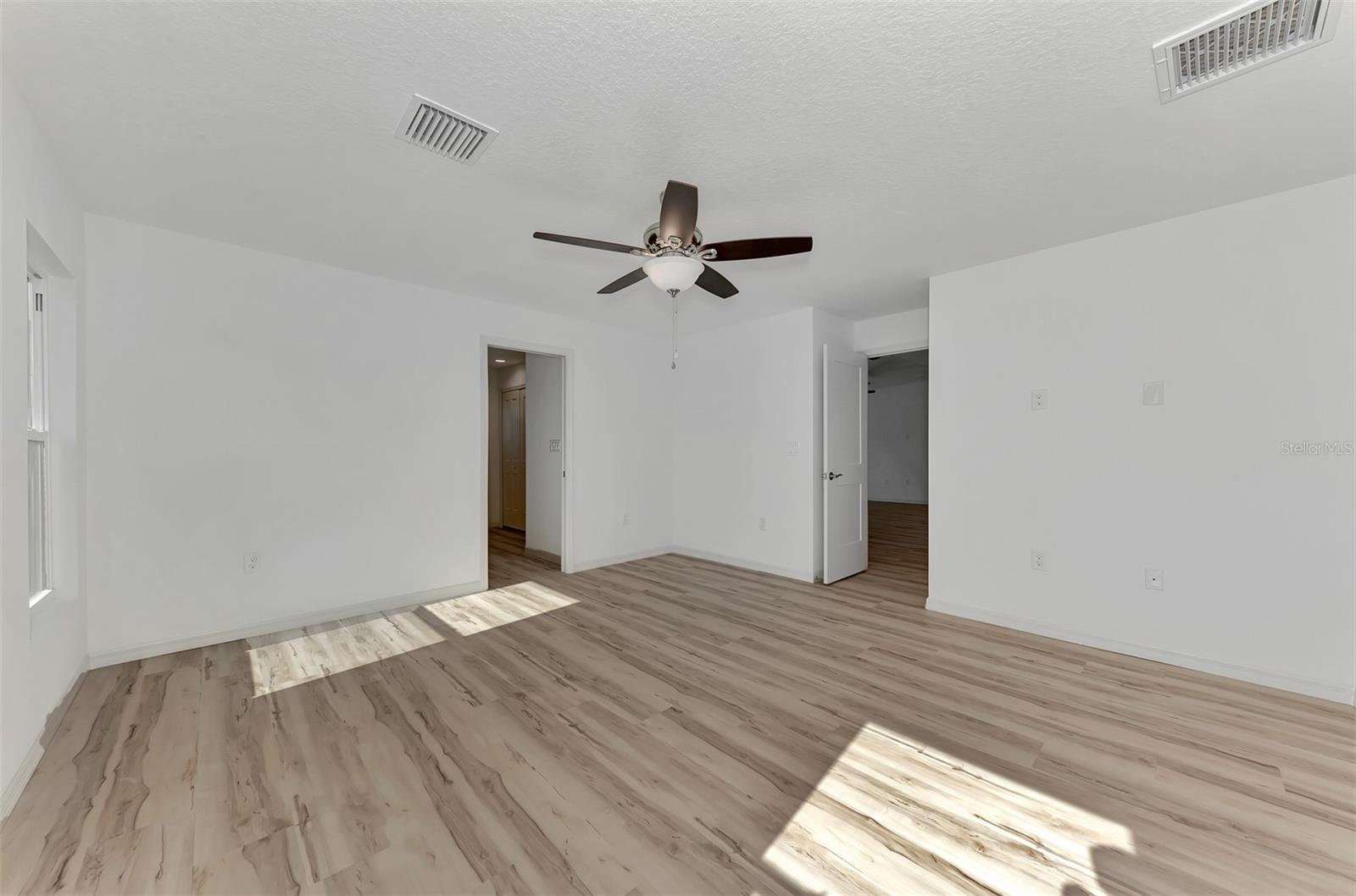 Image 20 of 42 For 1325 Goshen Road