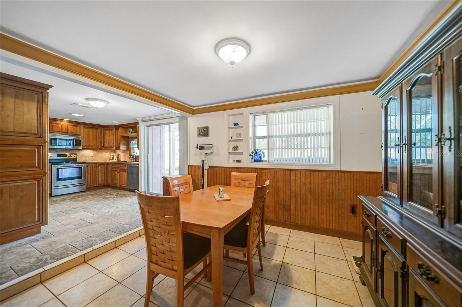 Image 11 of 28 For 3360 Conway Boulevard