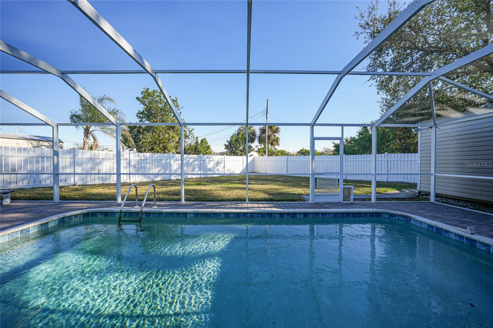 Image 3 of 28 For 3360 Conway Boulevard