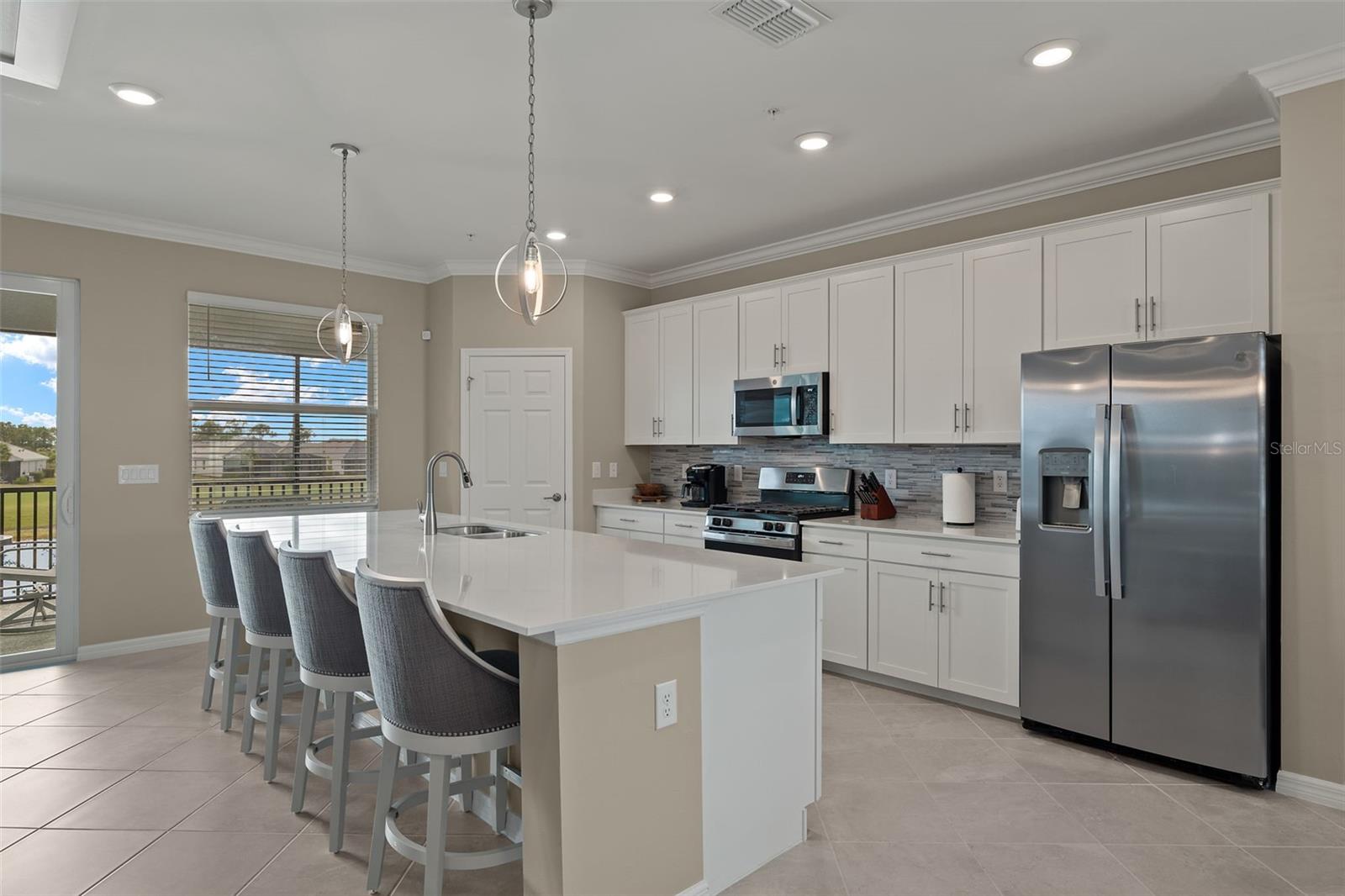 Image 8 of 53 For 43306 Water Bird Way 6622