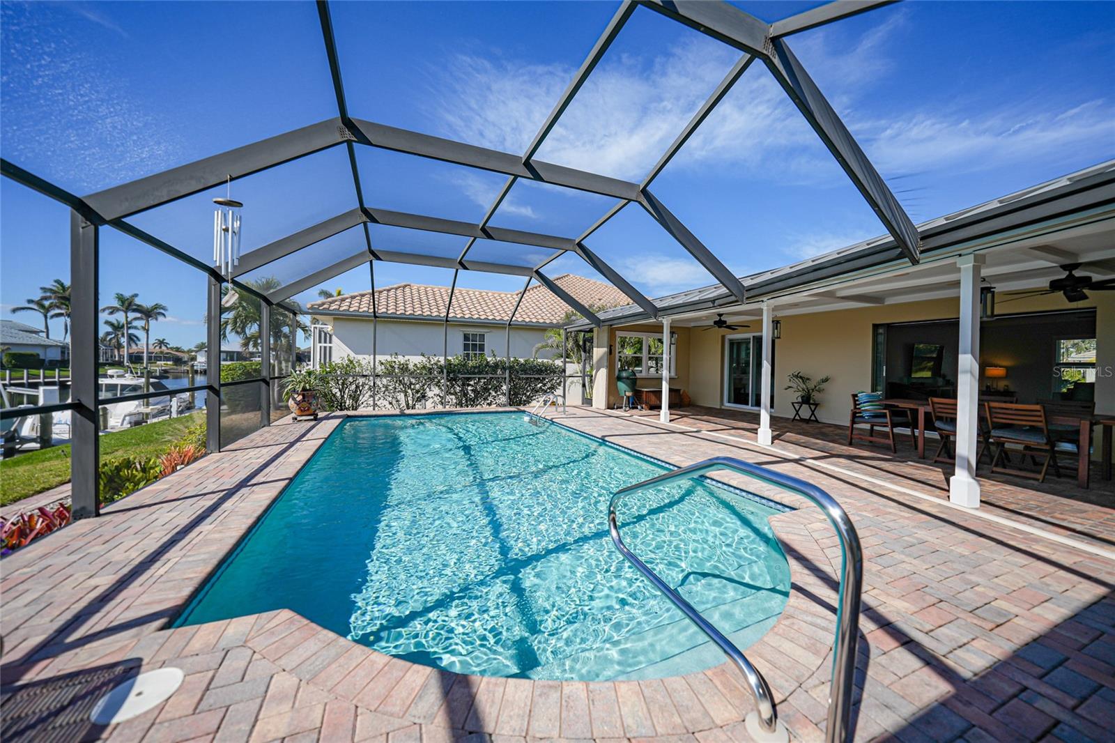Image 31 of 38 For 1029 San Mateo Drive