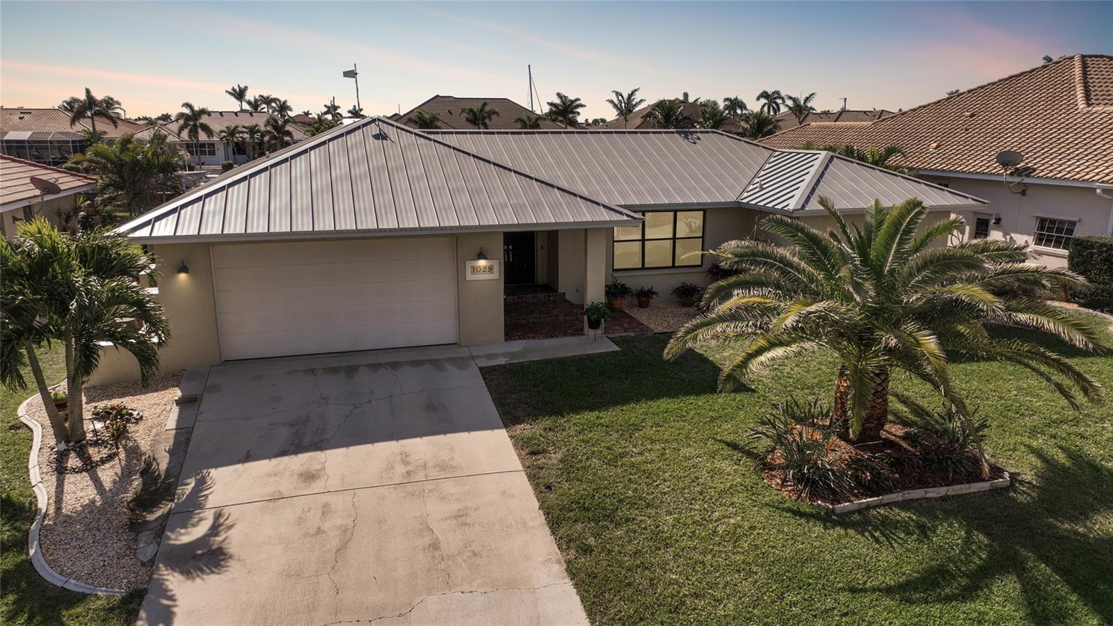 Image 38 of 38 For 1029 San Mateo Drive