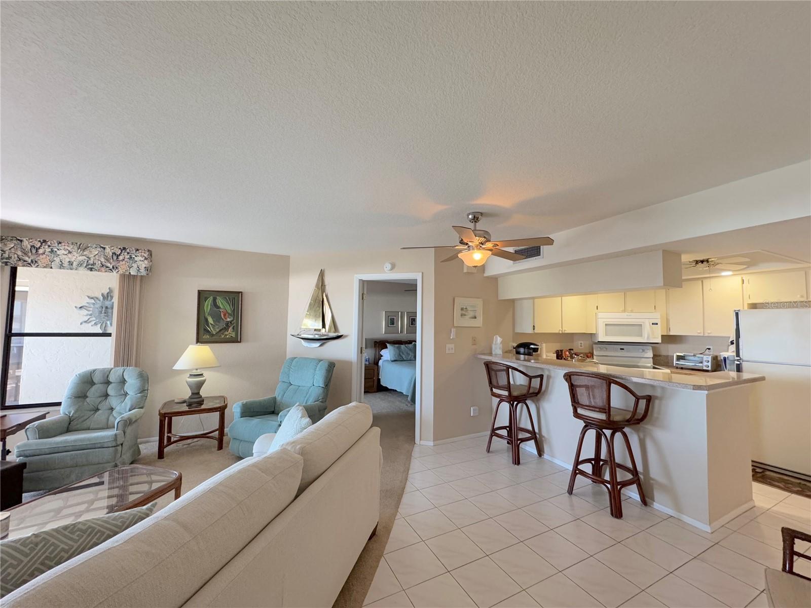Image 31 of 45 For 2601 Marion Avenue 45c