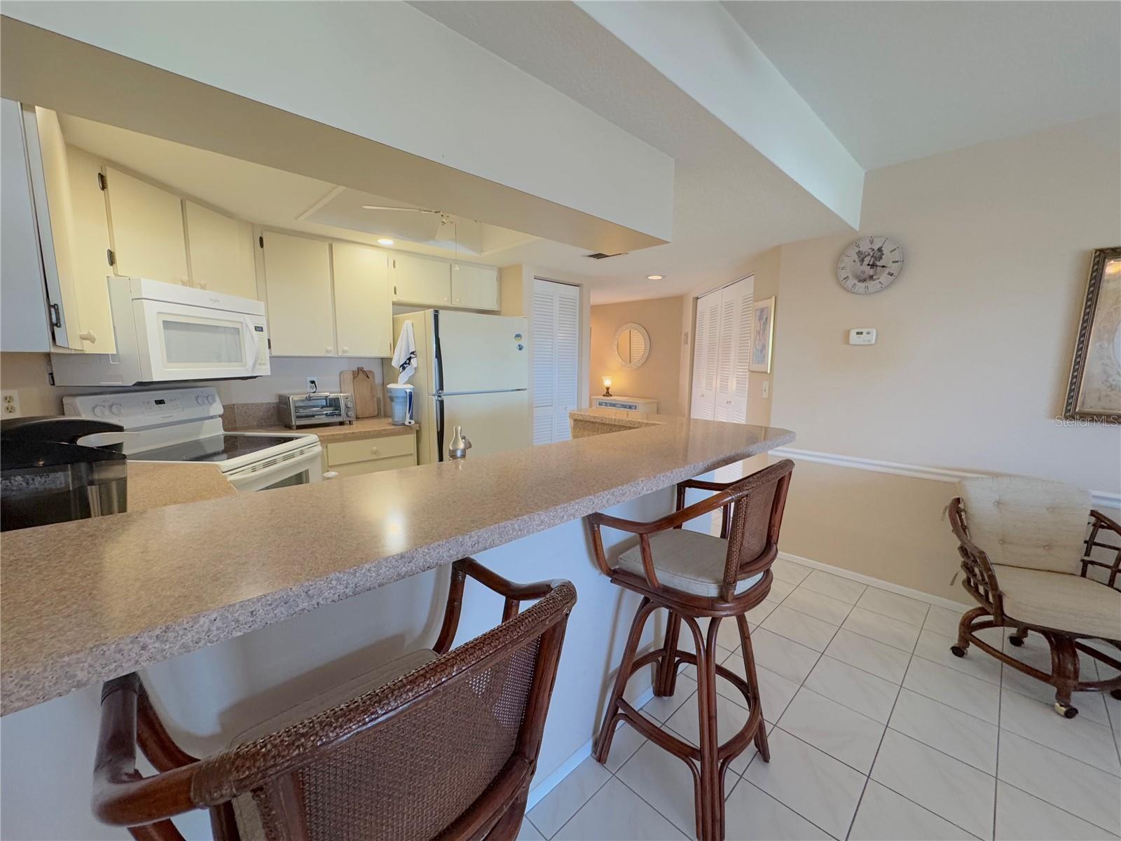 Image 33 of 45 For 2601 Marion Avenue 45c