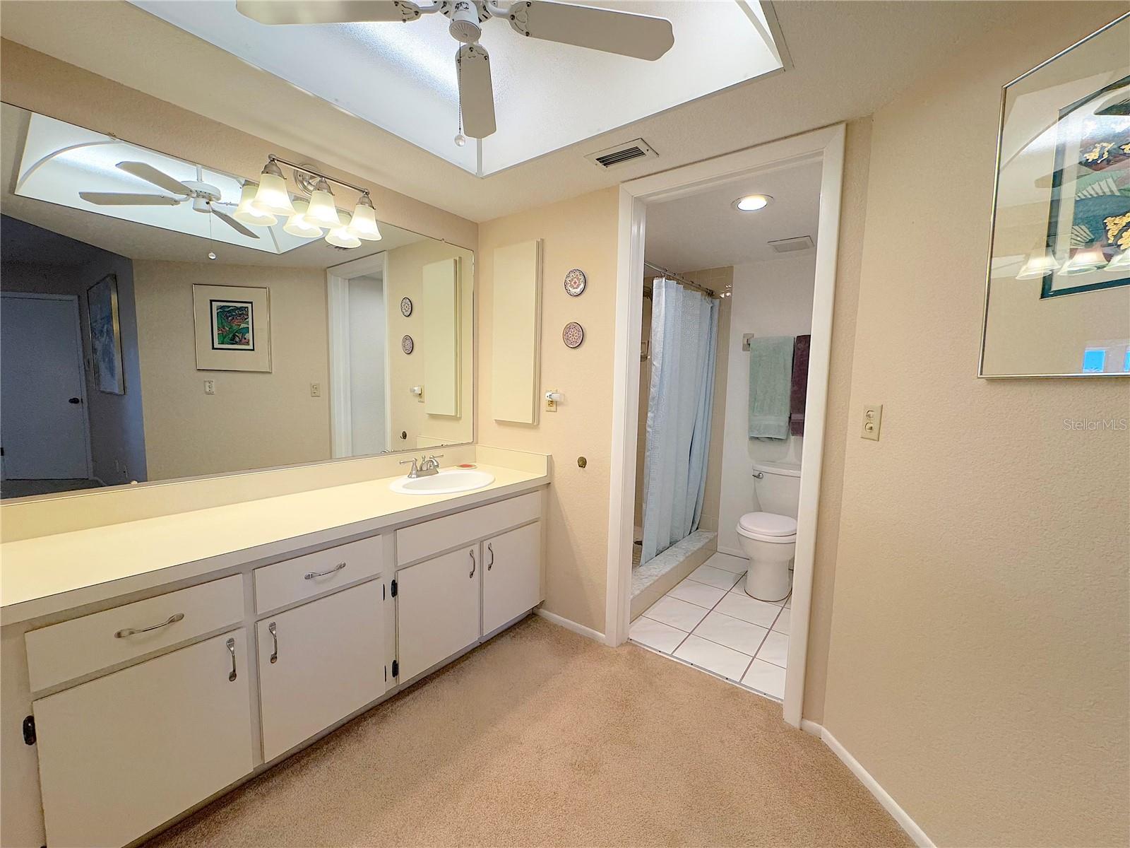 Image 39 of 45 For 2601 Marion Avenue 45c