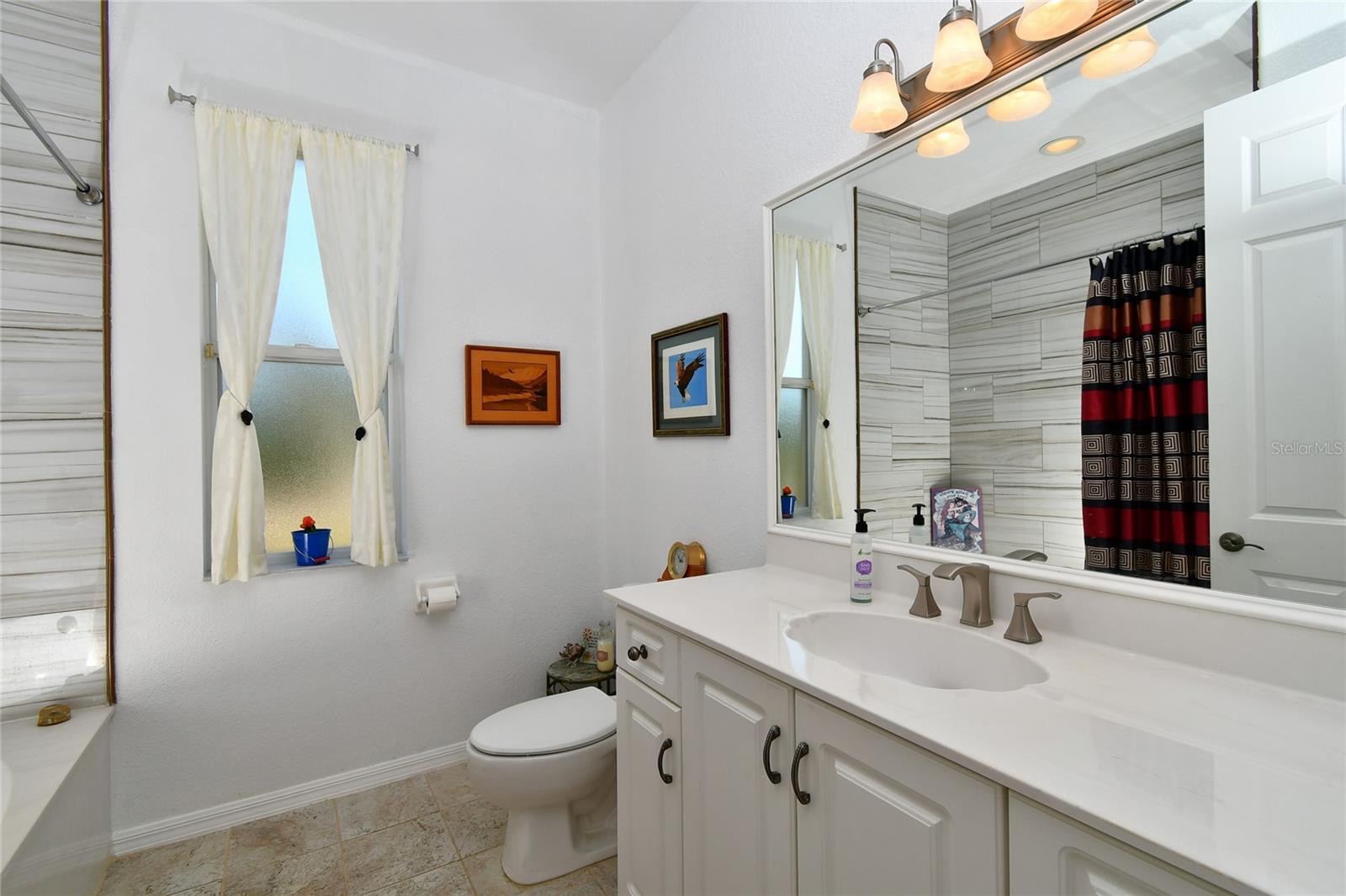 Image 36 of 39 For 4001 Marianne Key Road