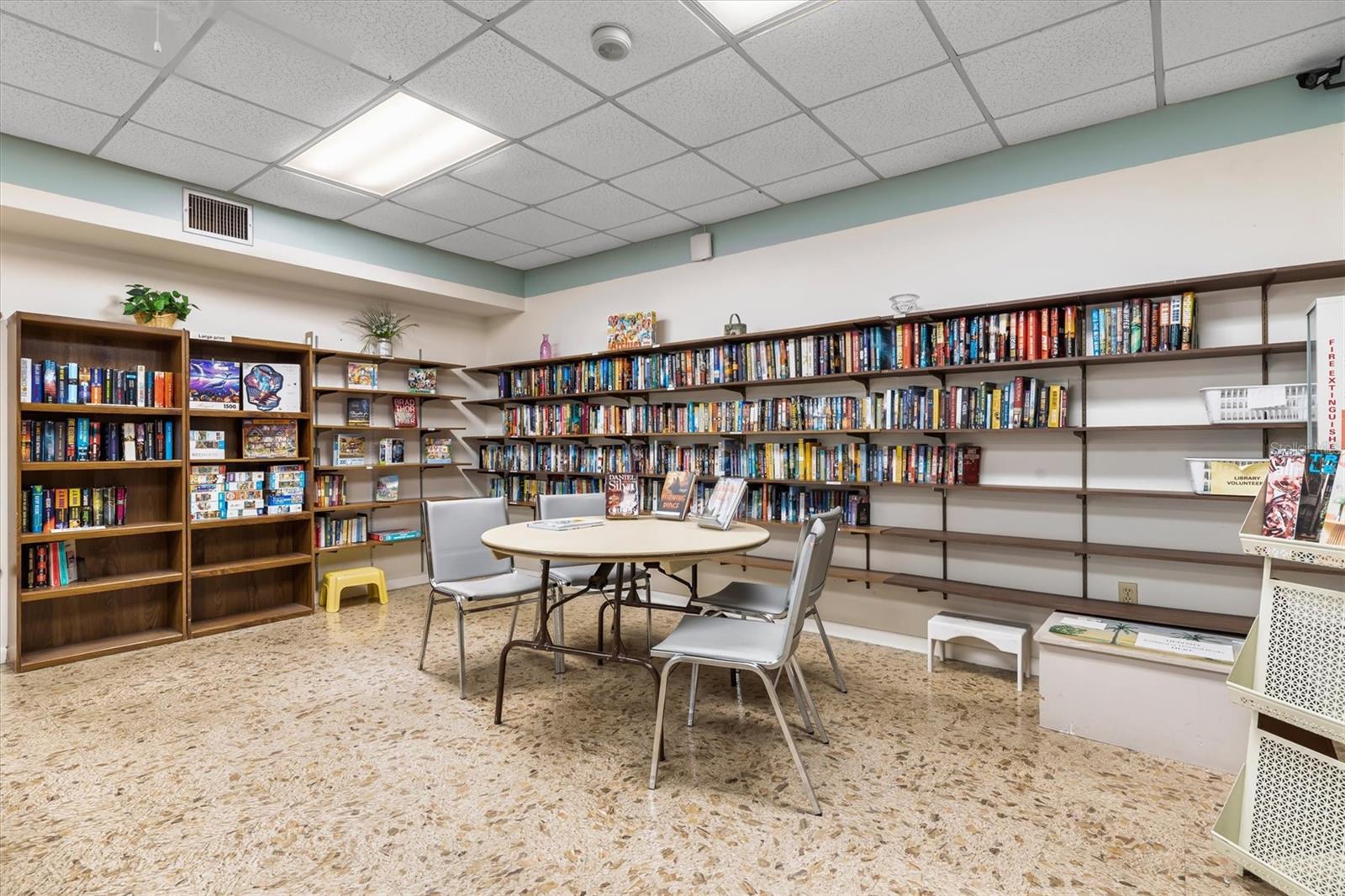 Image 45 of 45 For 604 Foxwood Boulevard