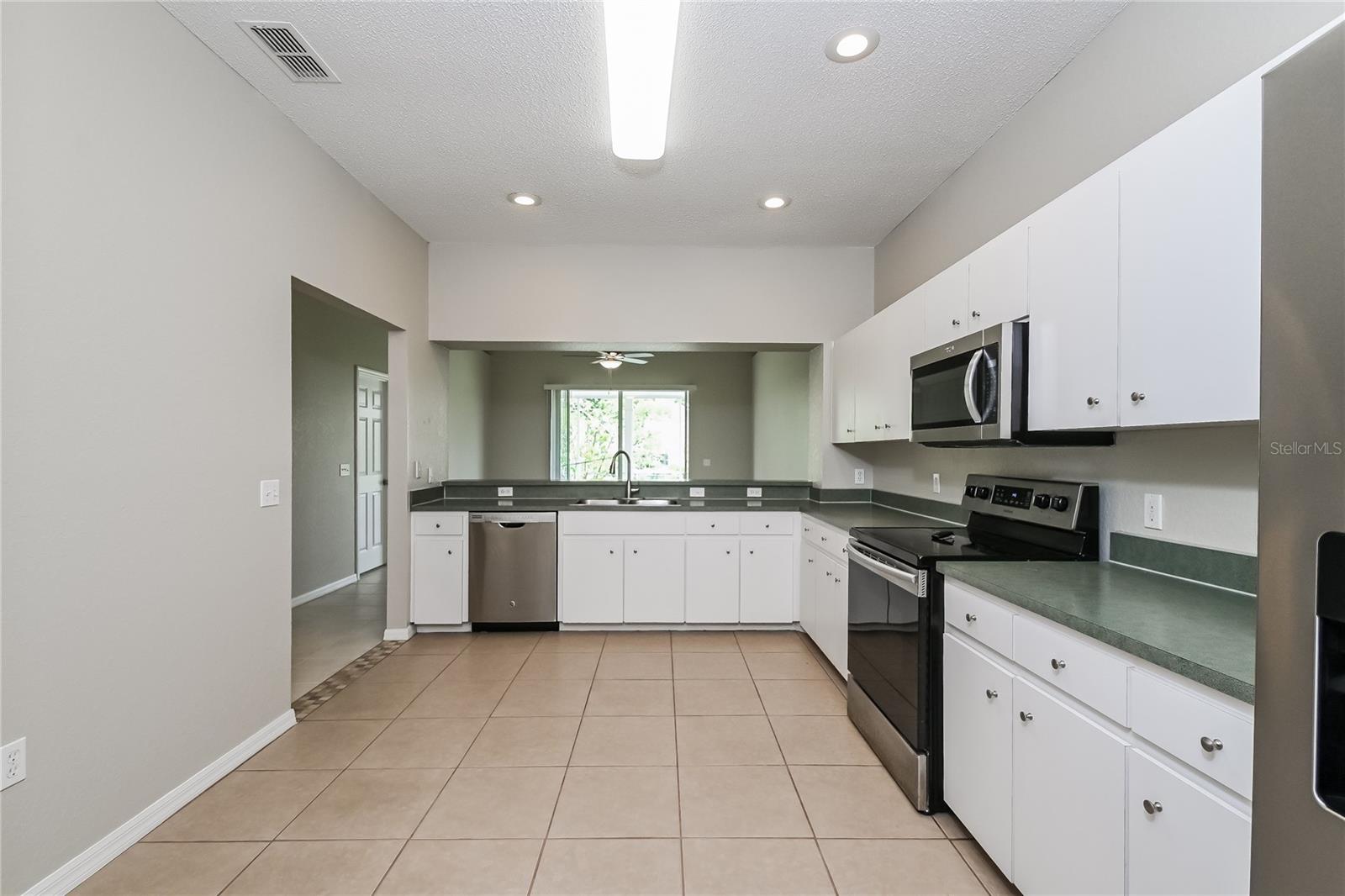 Image 6 of 15 For 5634 Moon Valley Drive