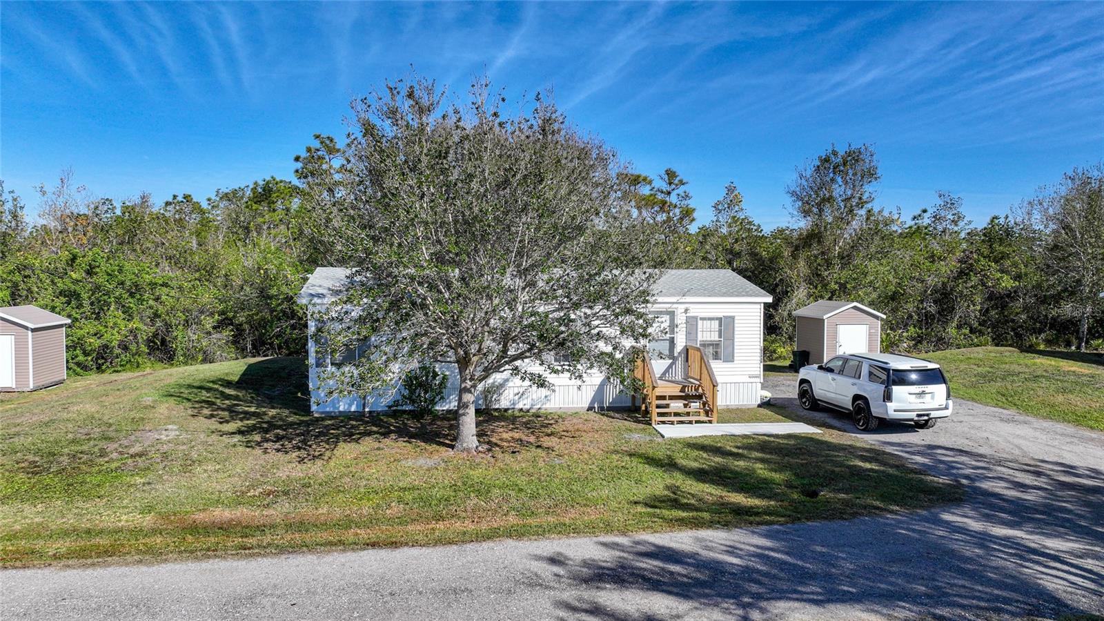 Image 9 of 23 For 10586 Park Avenue