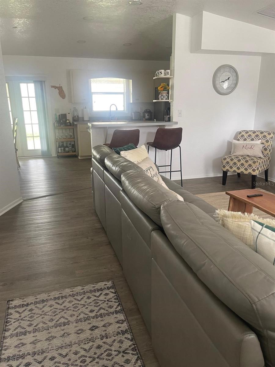 Image 2 of 14 For 1323 Tift Street