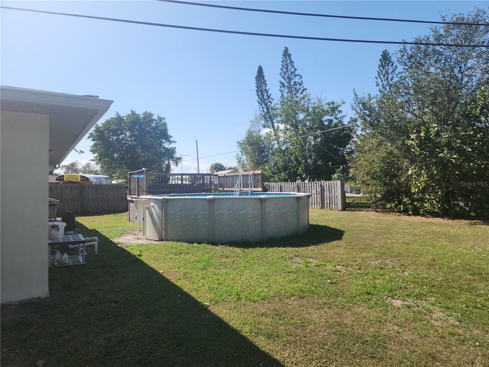 Image 15 of 20 For 2461 Ivanhoe Street