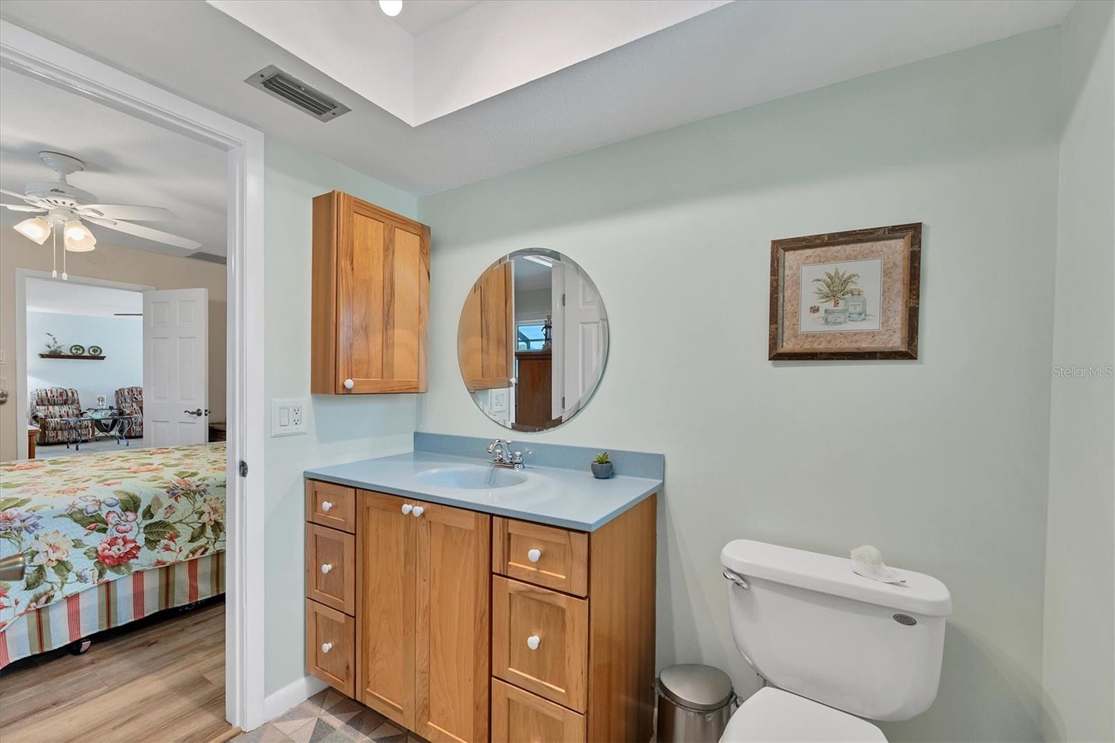 Image 22 of 49 For 18390 Burkholder Circle