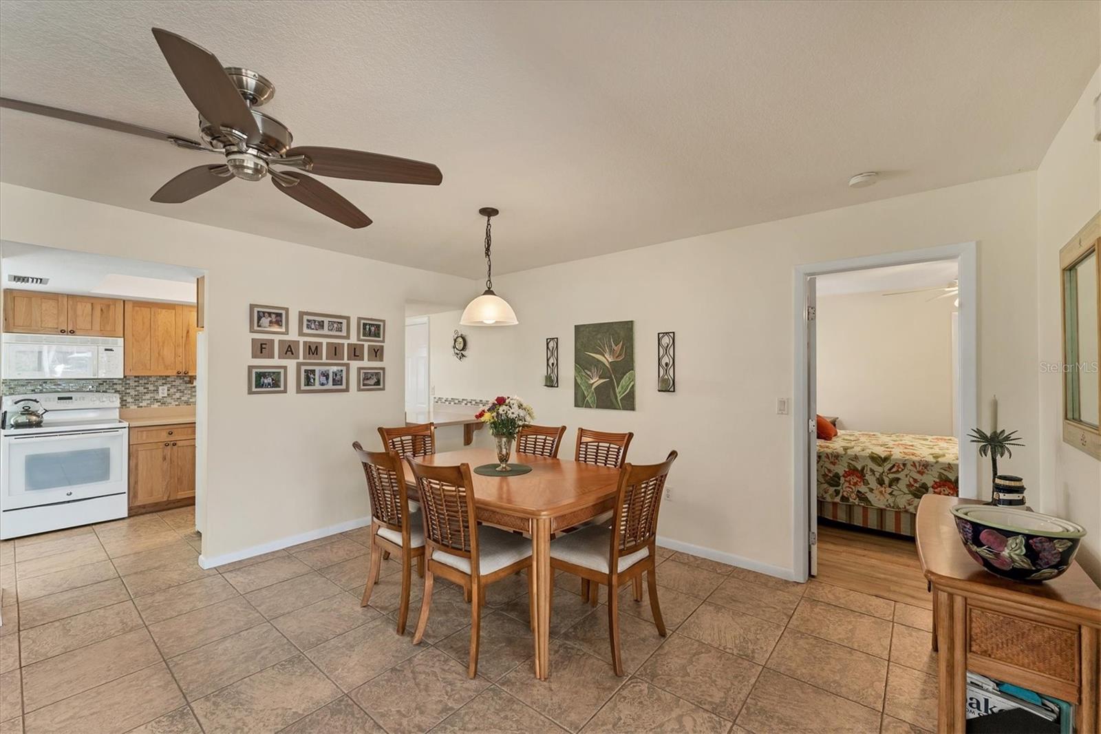 Image 25 of 49 For 18390 Burkholder Circle