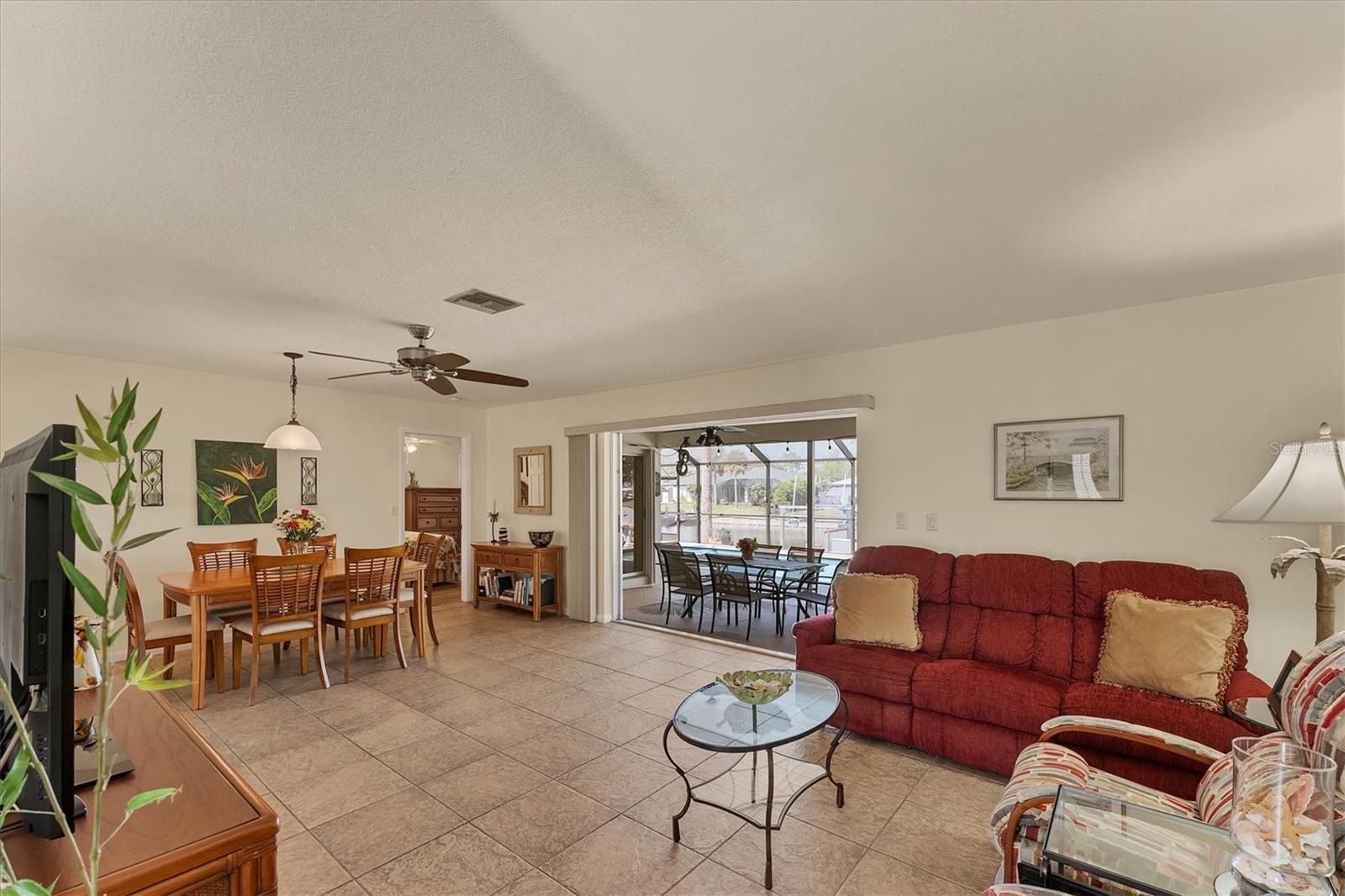 Image 5 of 49 For 18390 Burkholder Circle