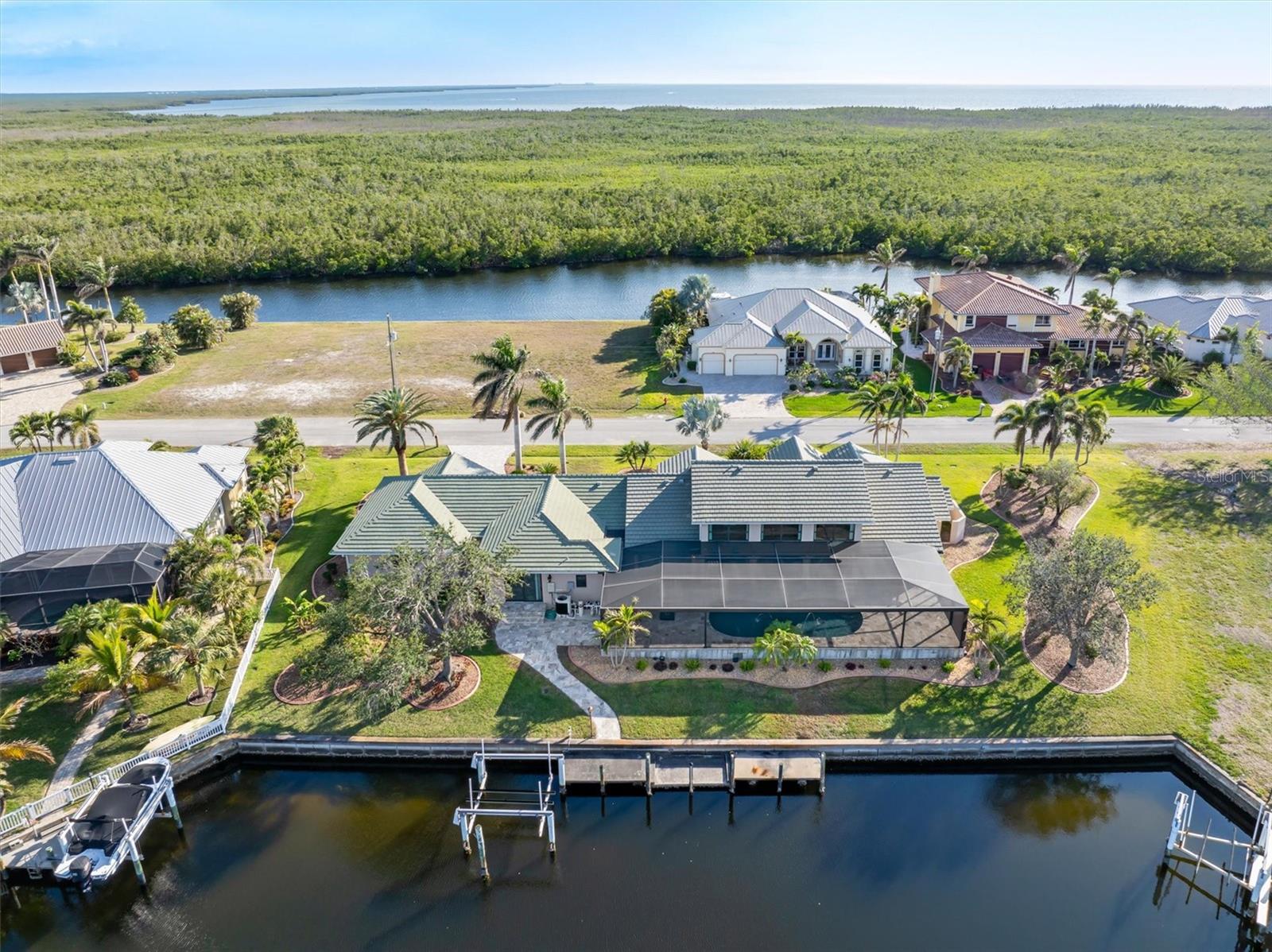 Image 87 of 96 For 1701 Casey Key Drive