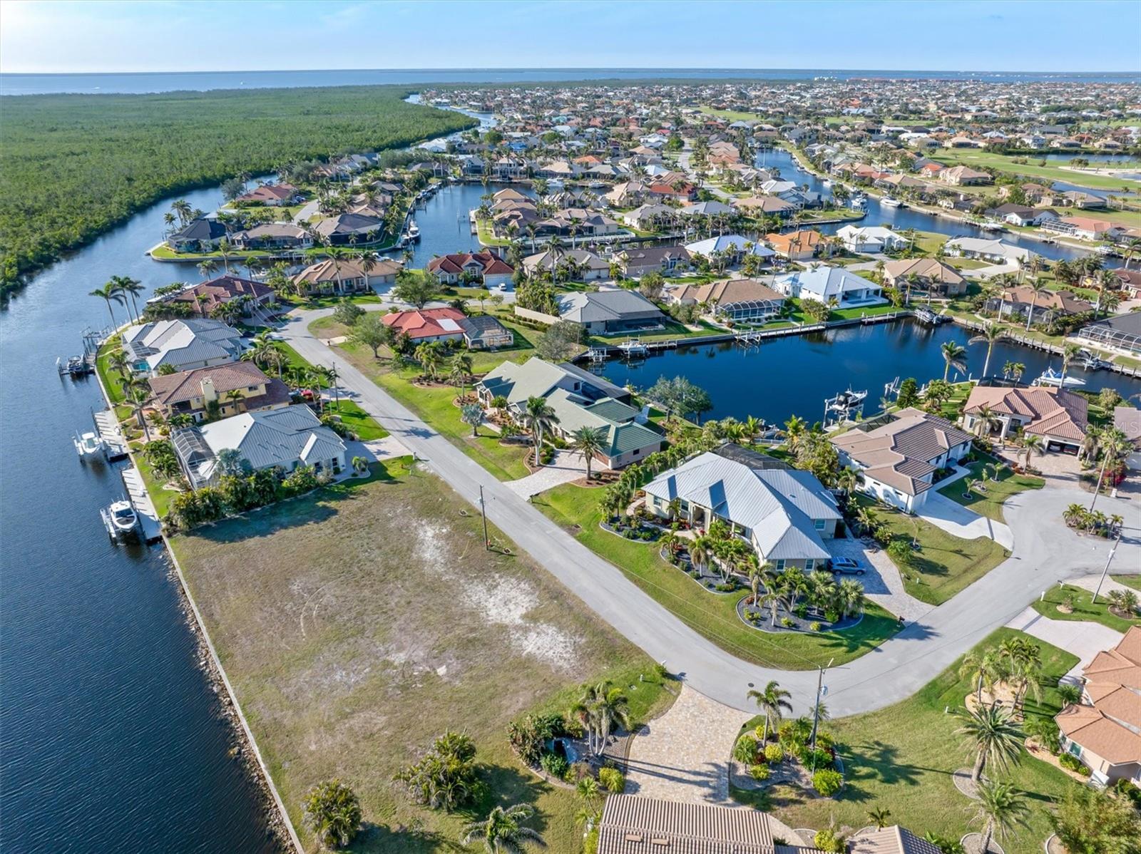 Image 90 of 96 For 1701 Casey Key Drive