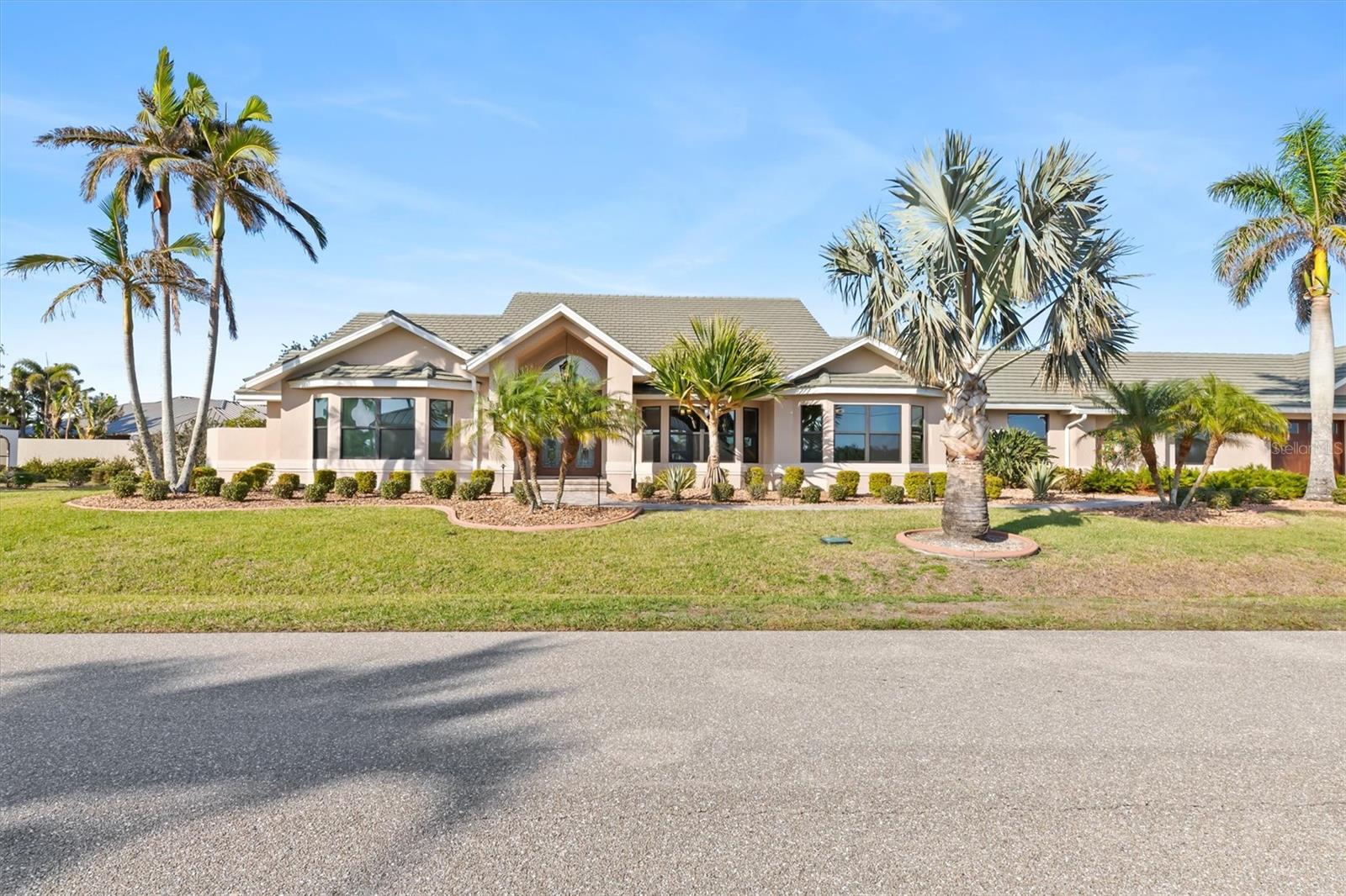 Image 93 of 96 For 1701 Casey Key Drive