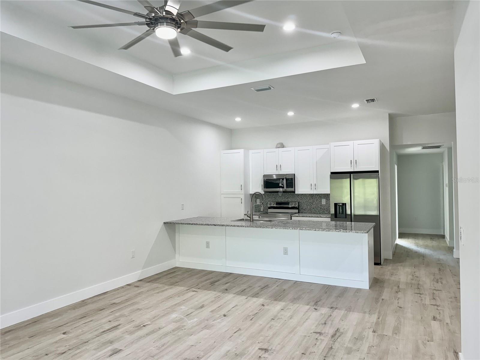 Image 13 of 34 For 13217 Blytheville Avenue 13219