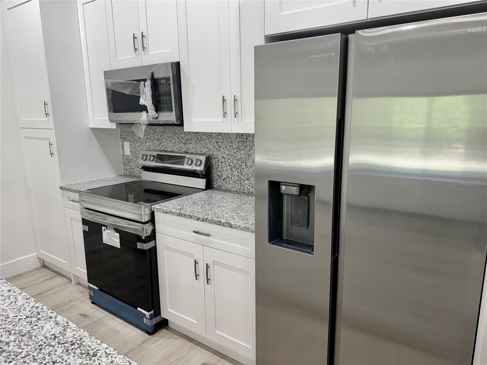 Image 16 of 34 For 13217 Blytheville Avenue 13219