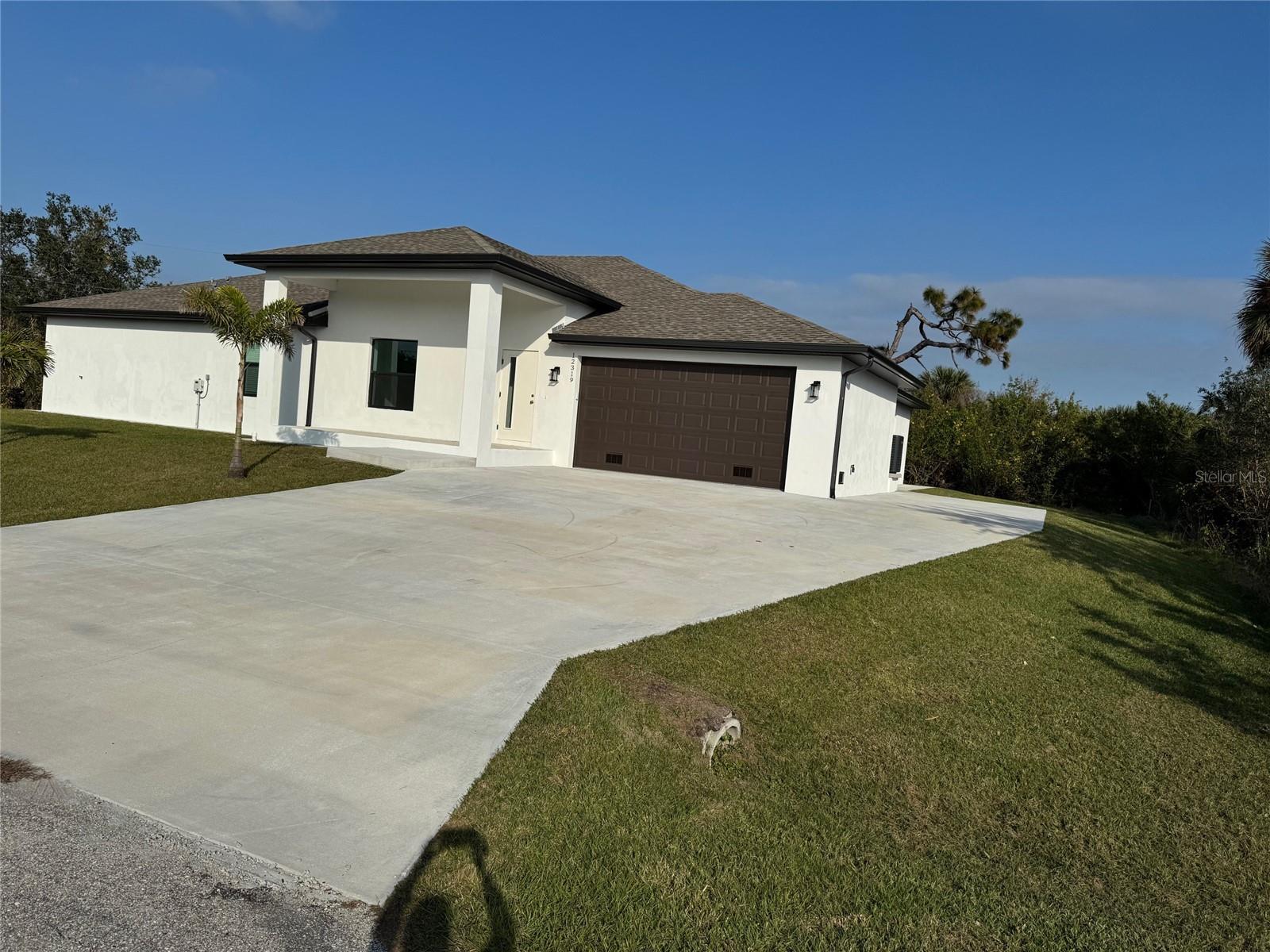 Image 31 of 34 For 13217 Blytheville Avenue 13219