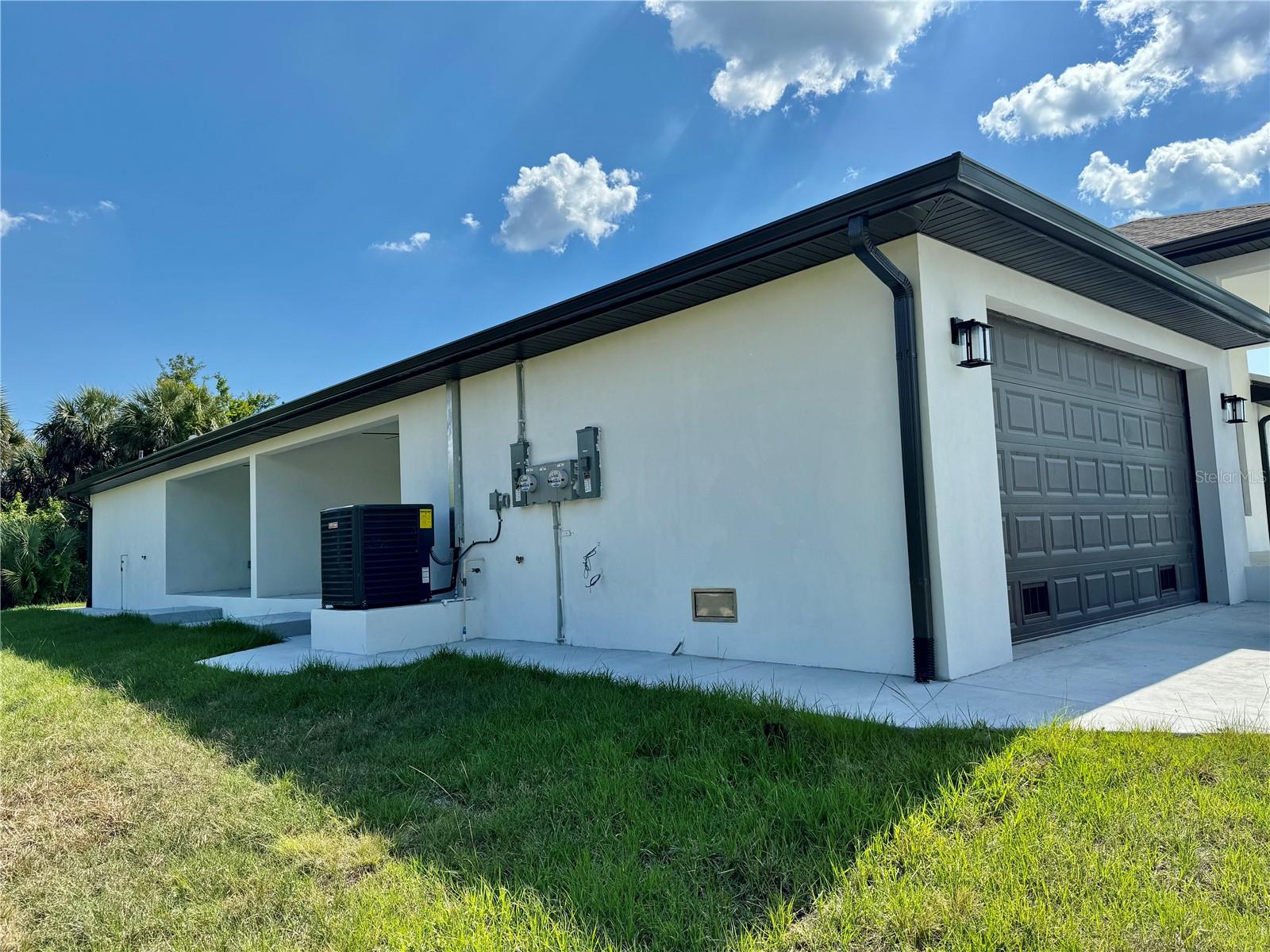 Image 4 of 34 For 13217 Blytheville Avenue 13219