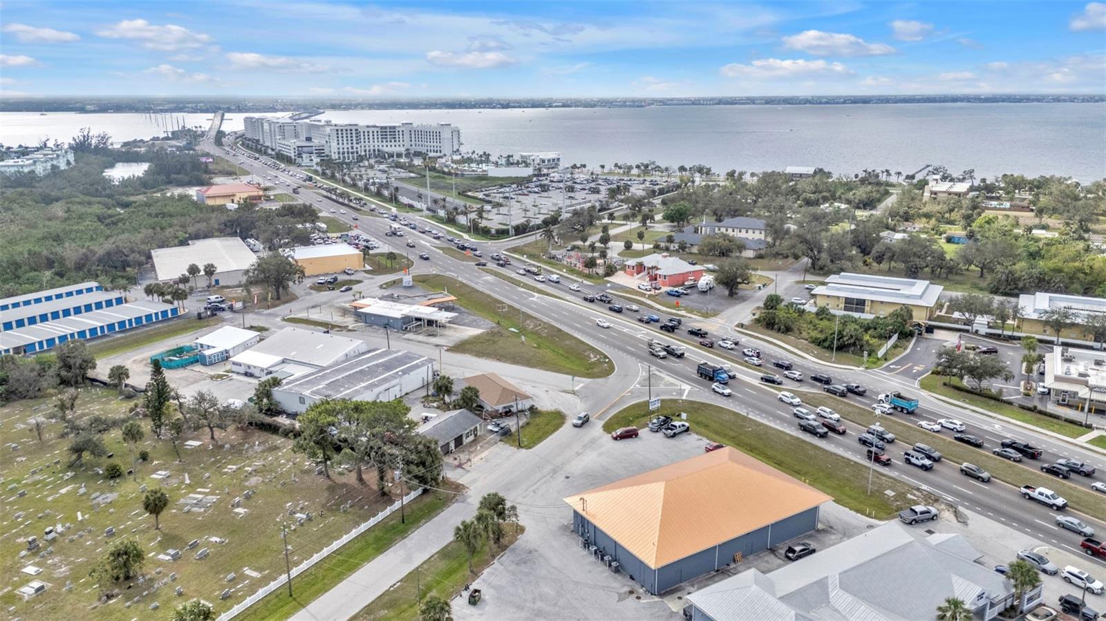 Image 13 of 58 For 4694 Tamiami Trail