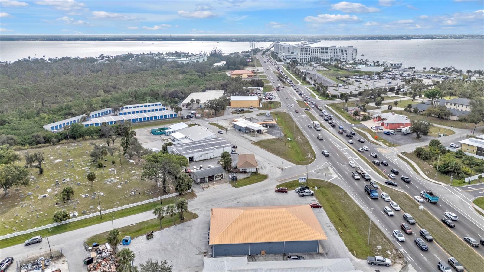 Image 18 of 58 For 4694 Tamiami Trail