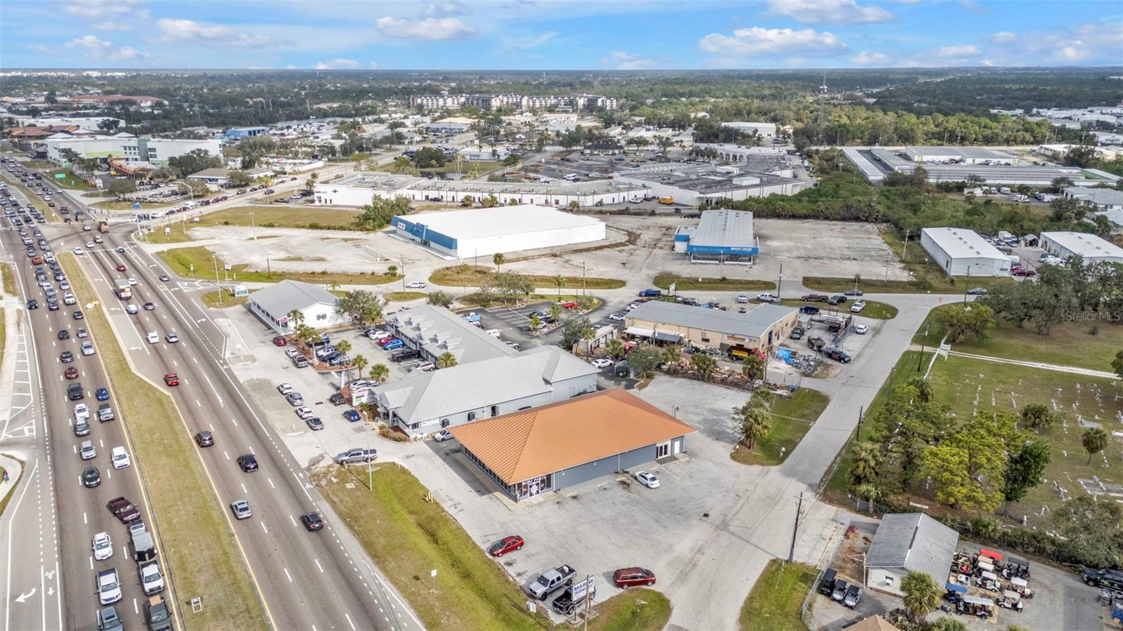 Image 26 of 58 For 4694 Tamiami Trail