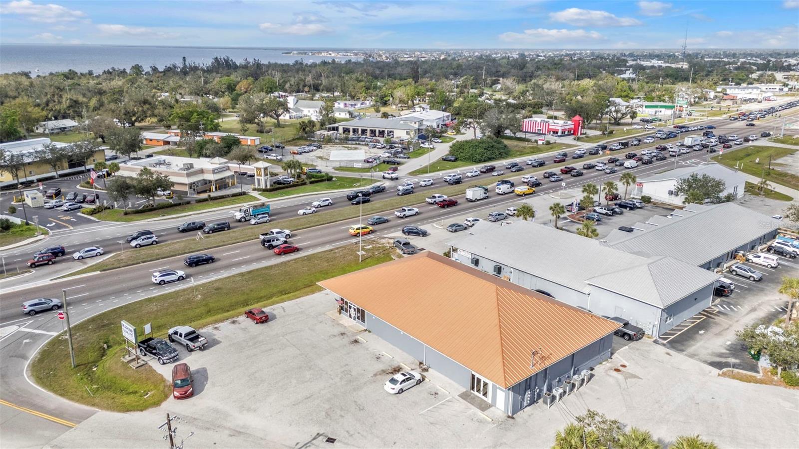Image 8 of 58 For 4694 Tamiami Trail