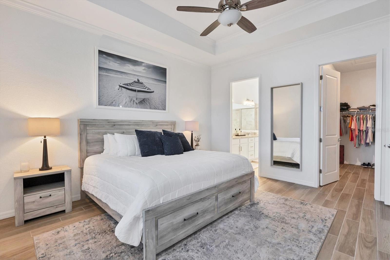 Image 17 of 65 For 25228 Longmeadow Drive